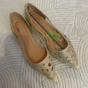 Journey collection woman’s Bativa ballet flat with rhinestone detail.